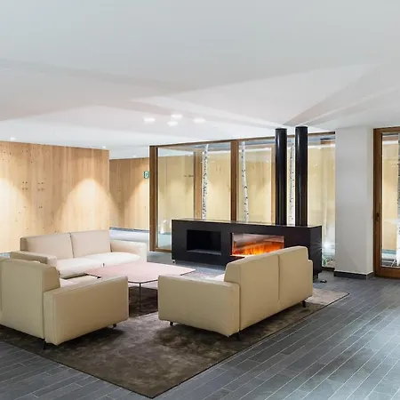 Andorra Mountain Retreat L Hiking Trails, Pool, Sauna & Gym L By Bones شقة
